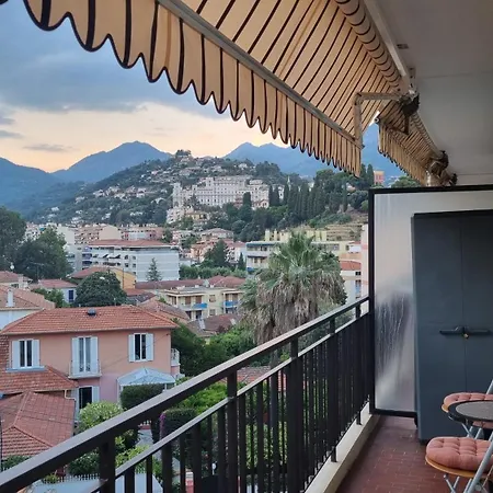 Joli Apartment